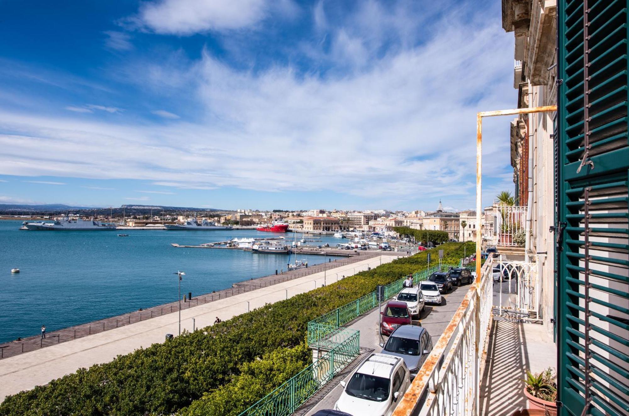 Seaview Design Homes In Ortigia By Wonderful Italy シラクーサ エクステリア 写真