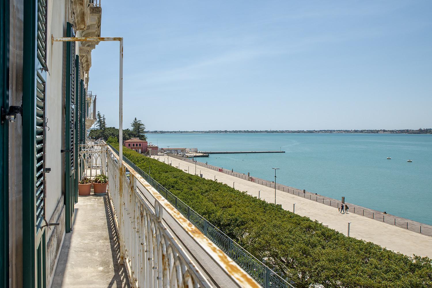 Seaview Design Homes In Ortigia By Wonderful Italy シラクーサ エクステリア 写真